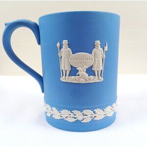 Wedgwood Christmas 1973 Blue Jasperware Mug Tower Of London 4" Collectible